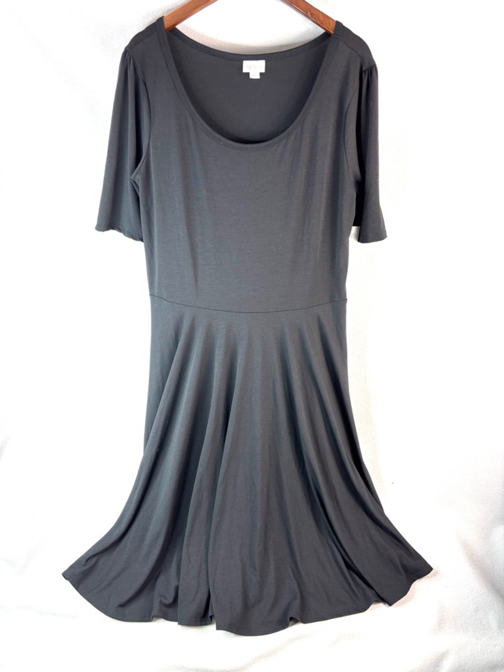 LuLaRoe 2X NICOLE RINGER Fit-and-Flare Swing Stretch Dress Classic